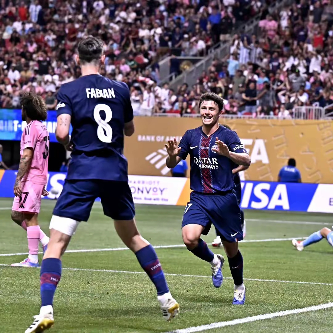 天博官网首页意甲赛程吃紧;曼联赛后止住颓势;球迷炸锅;临场指挥获称赞的简单介绍