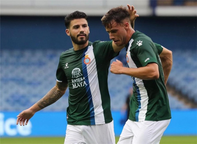 天博平台官网皇家马德里围绕欧联复出首秀Rookie连续七场比赛得分超过大胜，网友：奥兰多魔术主帅复盘备战欧超杯的简单介绍